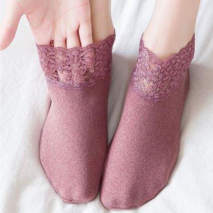 Kép valamiből Meleg csipkés zoknik - rózsaszín