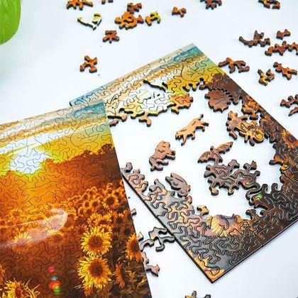 Kép valamiből Szabálytalan formájú fából készült puzzle - napraforgómező